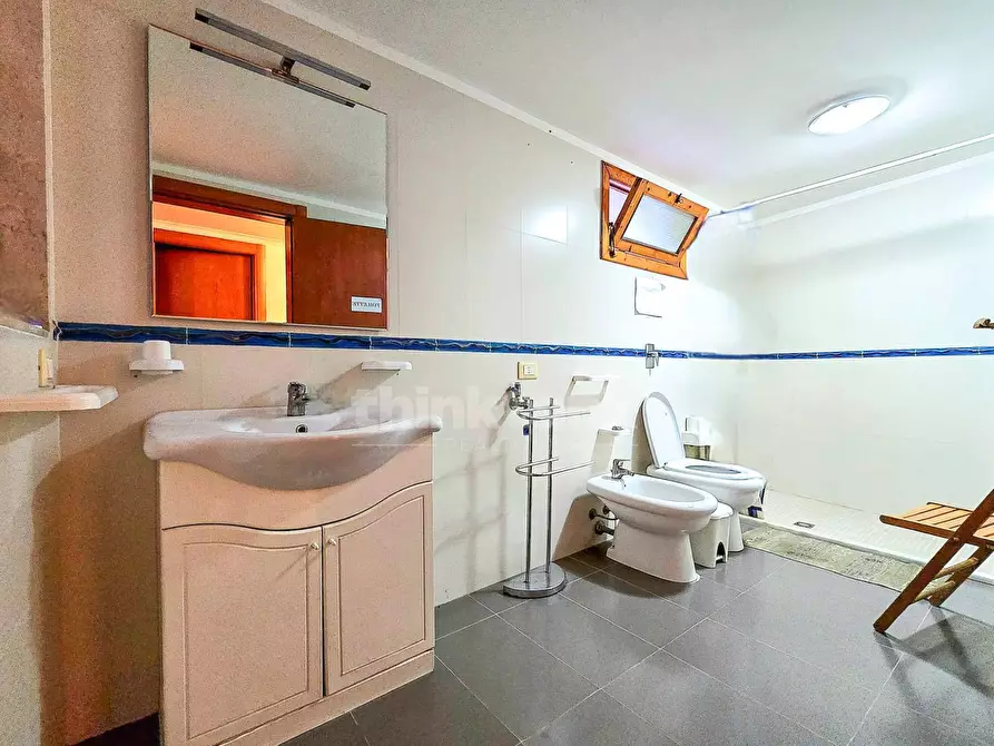 Immagine 13 di Villa in vendita  in via Strada Circonvallazione snc a Vittoria