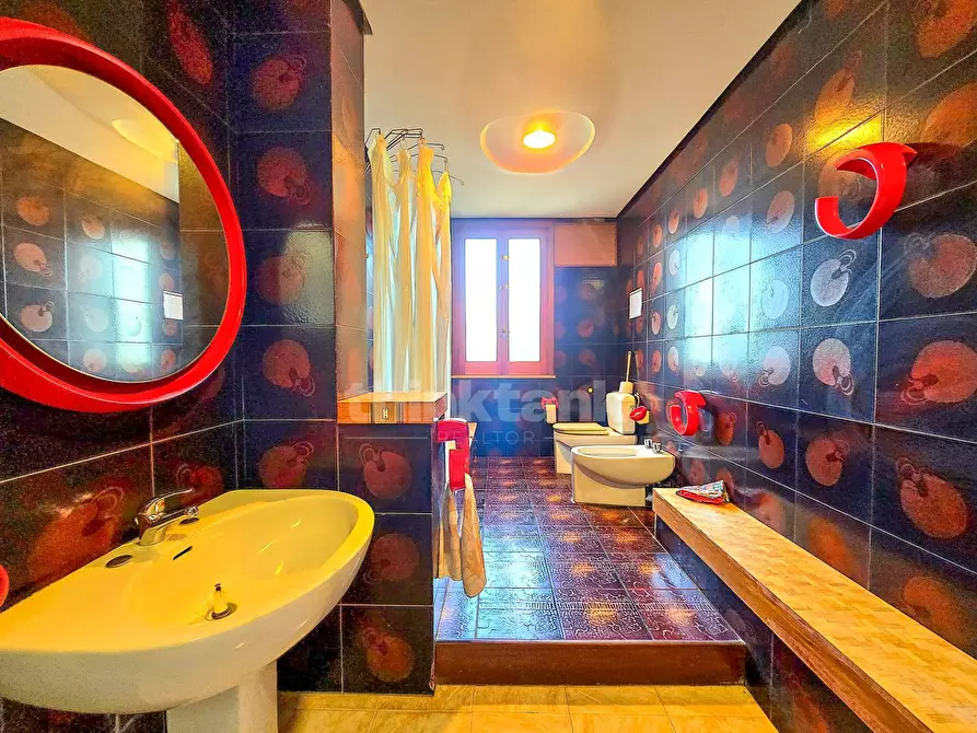 Immagine 30 di Villa in vendita  in via strada circonvallazione snc a Vittoria