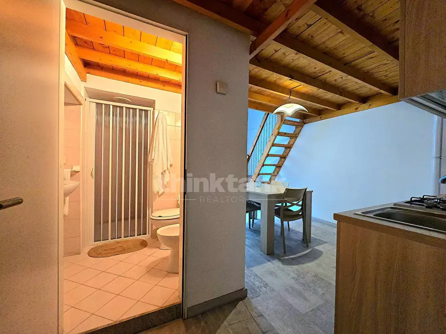 Immagine 21 di Villa in vendita  in Corso Vittorio Emanuele 258 a Modica