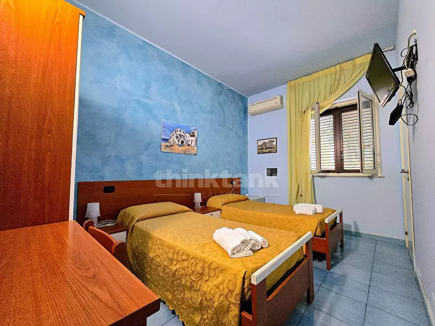 Immagine 7 di Palazzo in vendita  in Via Dell' Arno snc a Modica