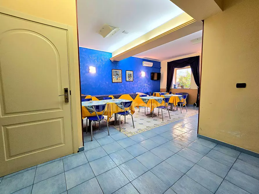 Immagine 9 di Palazzo in vendita  in Via Dell' Arno snc a Modica