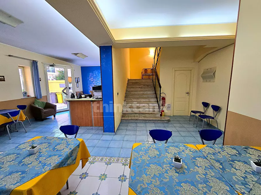 Immagine 13 di Palazzo in vendita  in Via Dell' Arno snc a Modica