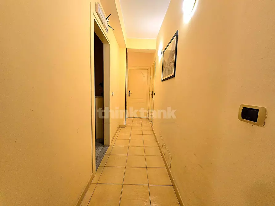 Immagine 17 di Palazzo in vendita  in Via Dell' Arno snc a Modica