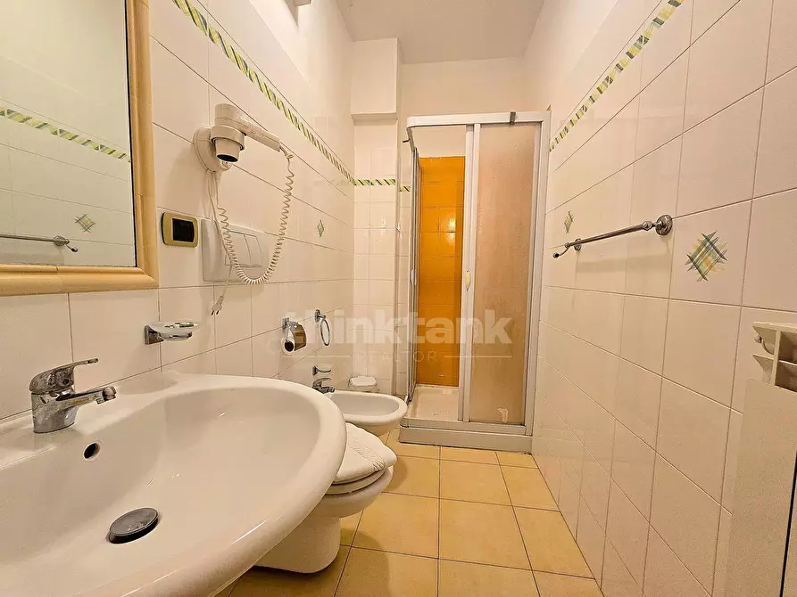 Immagine 20 di Palazzo in vendita  in Via Dell' Arno snc a Modica