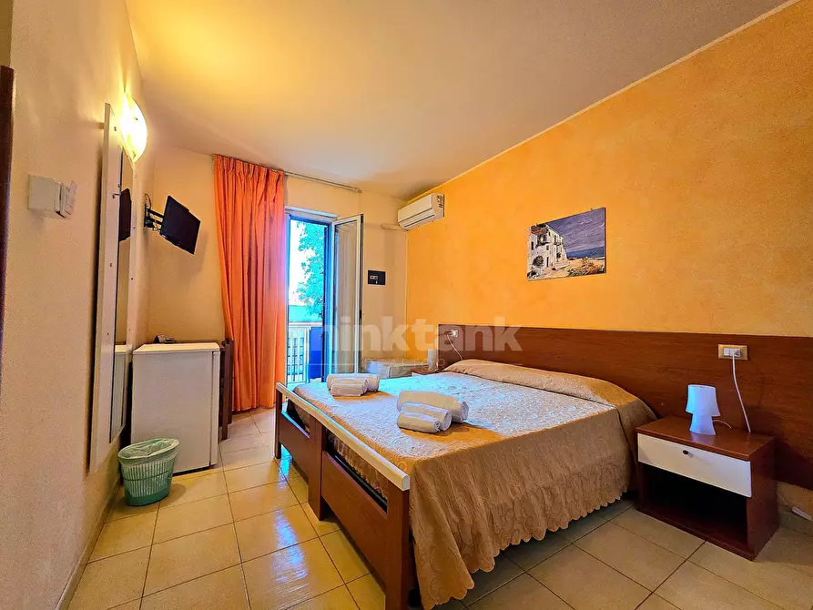 Immagine 22 di Palazzo in vendita  in Via Dell' Arno snc a Modica