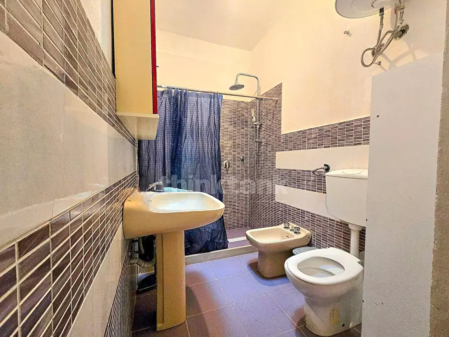 Immagine 15 di Villa in vendita  in via Giarratana 215 a Modica