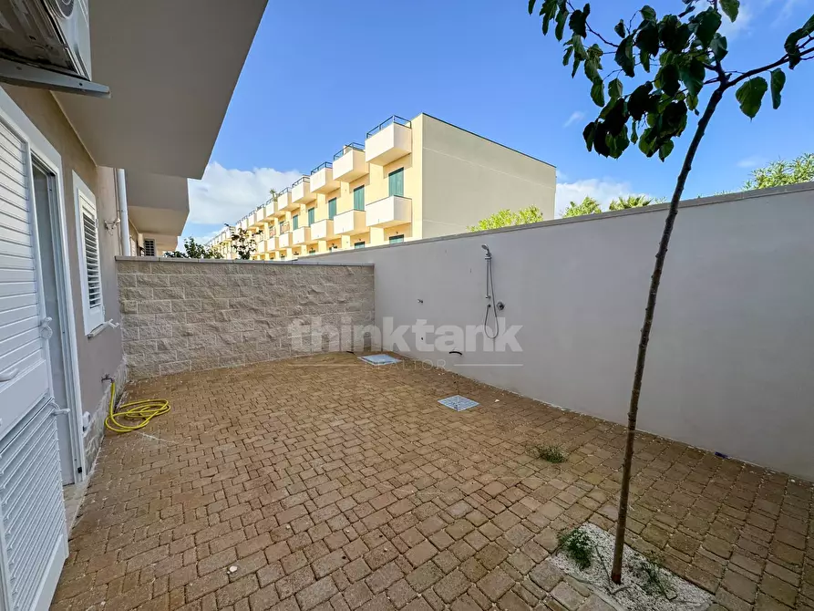 Immagine 9 di Villetta a schiera in vendita  in S.da Provinciale 84 snc a Pachino