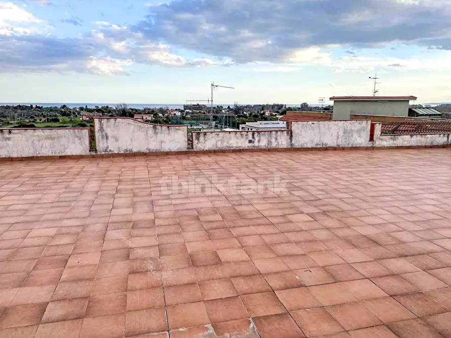 Immagine 13 di Attico in vendita  in Via Firenze snc a Giardini-Naxos