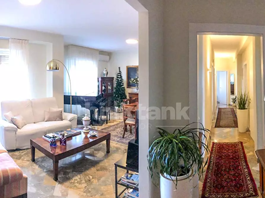 Immagine 3 di Appartamento in vendita  in via f carracciolo SNC a Augusta