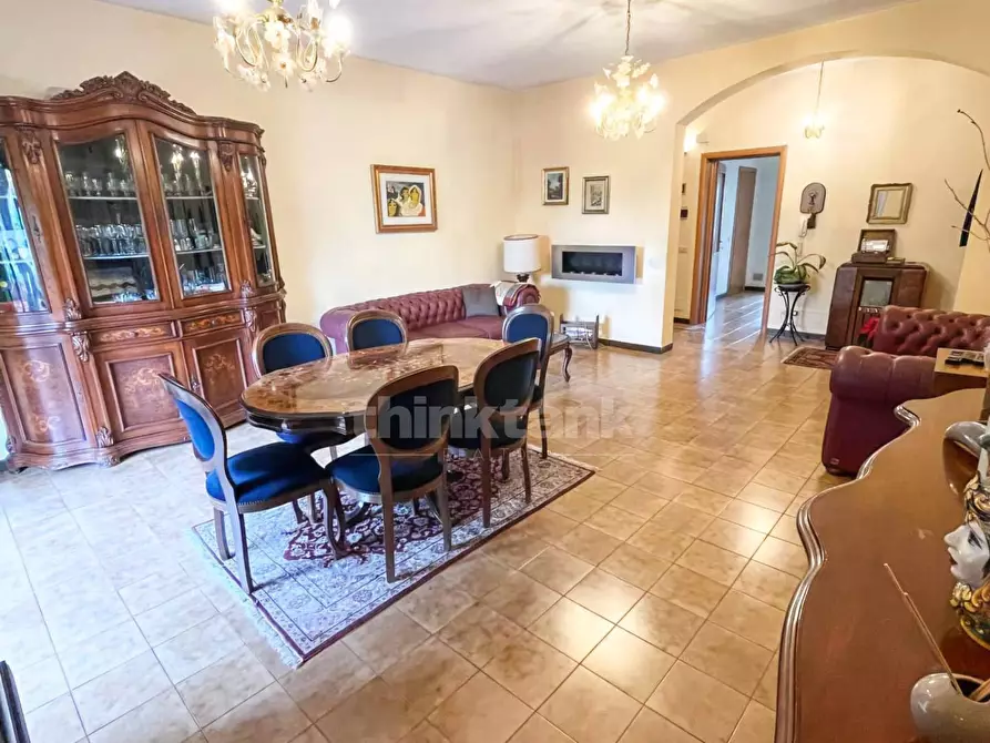 Immagine 14 di Villa in vendita  in Via Biscari snc a Comiso