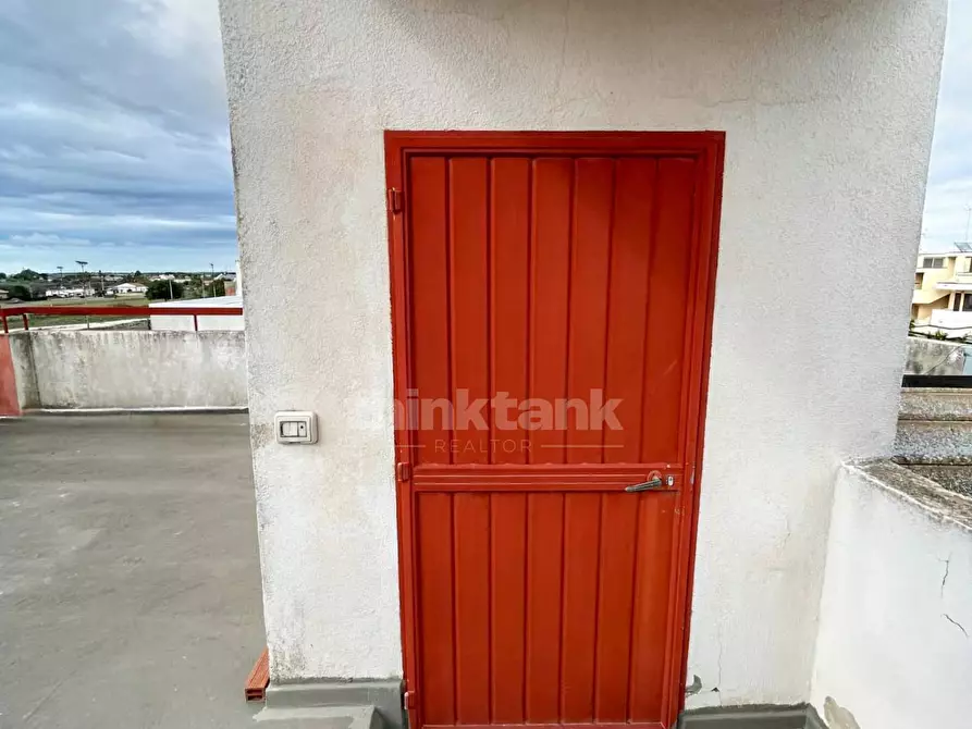 Immagine 21 di Villa in vendita  in Via Biscari snc a Comiso