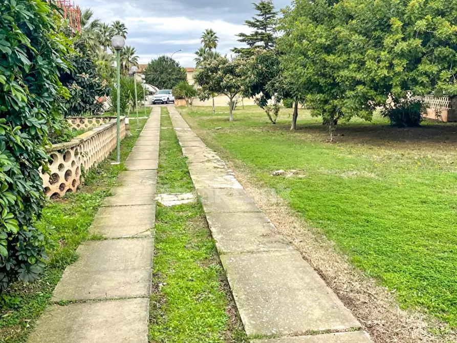 Immagine 23 di Villa in vendita  in Via Biscari snc a Comiso