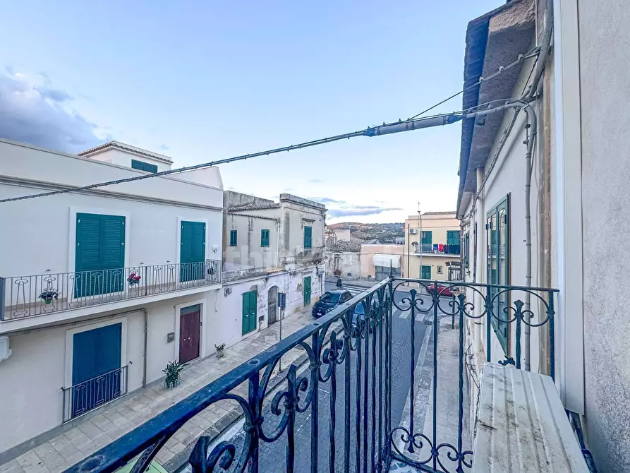 Immagine 6 di Casa indipendente in vendita  in via sergio sallicano snc a Noto