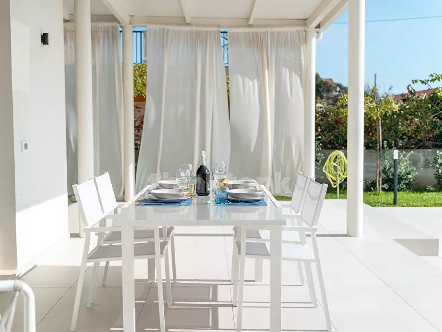 Immagine 45 di Villa in vendita  in via dei fiordalisi a Ispica