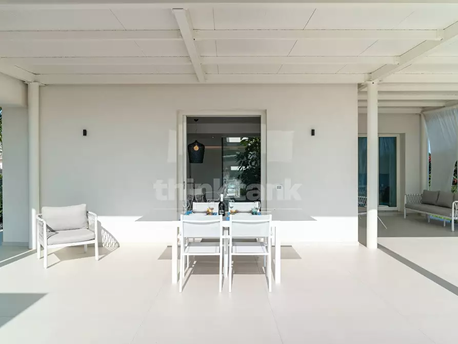 Immagine 7 di Villa in vendita  in via dei fiordalisi a Ispica