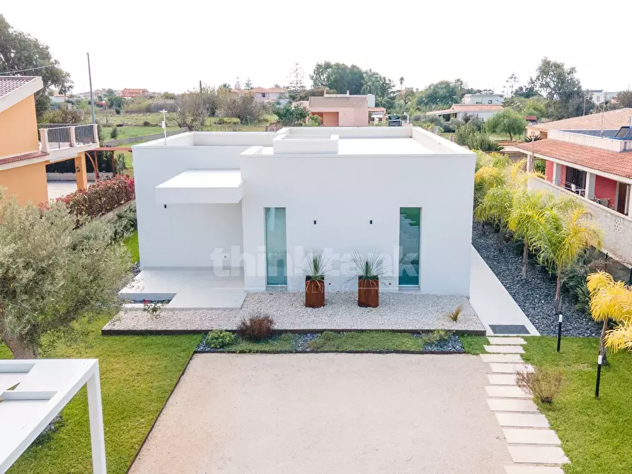 Immagine 50 di Villa in vendita  in via dei fiordalisi a Ispica