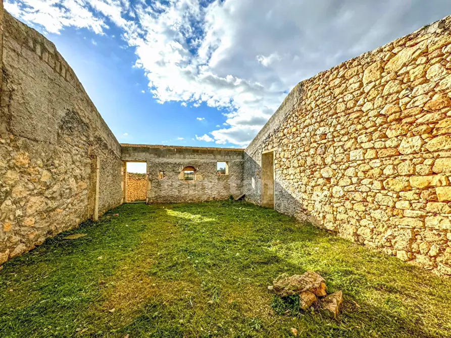 Immagine 7 di Rustico / casale in vendita  in contrada Buonivini a Noto