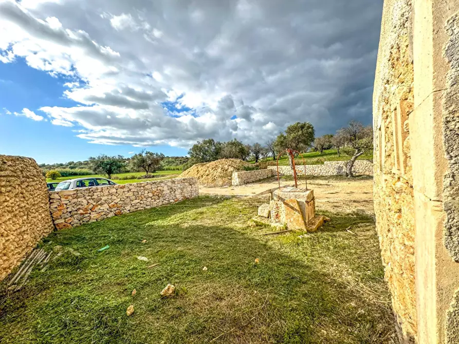 Immagine 8 di Rustico / casale in vendita  in contrada Buonivini a Noto
