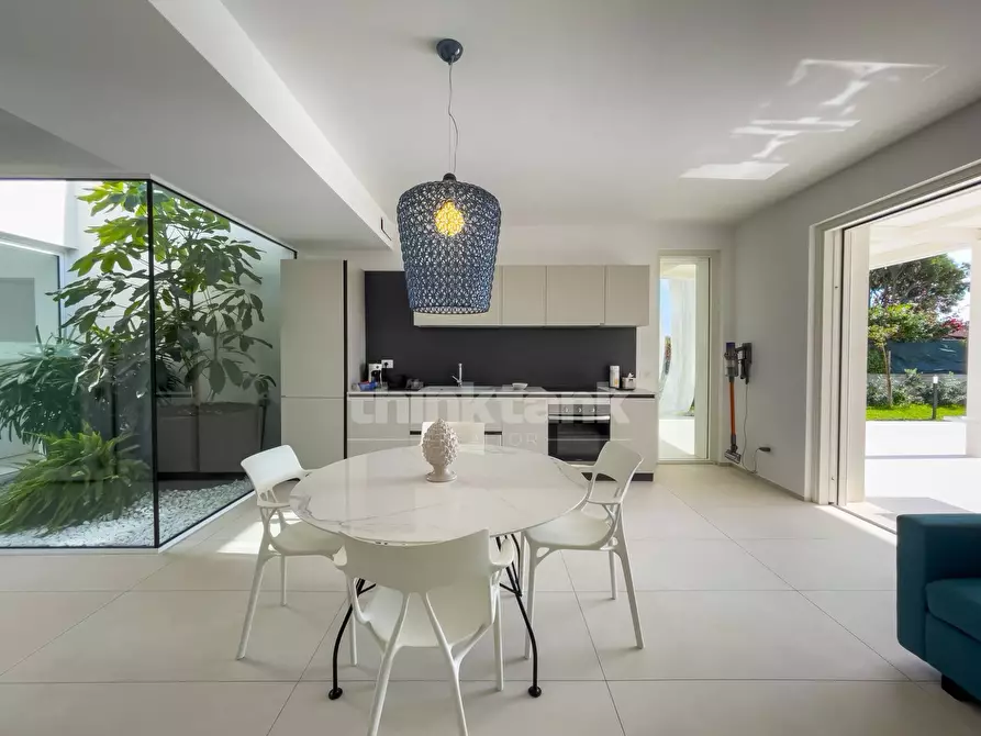 Immagine 36 di Villa in affitto  in Via Dei Fiordalisi a Ispica