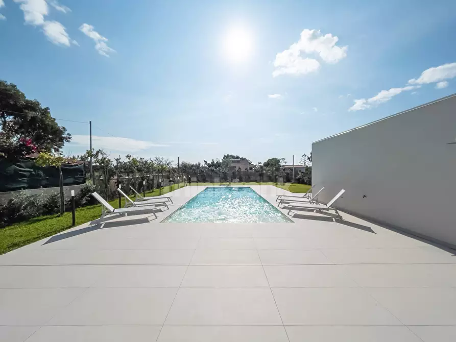 Immagine 53 di Villa in affitto  in Via Dei Fiordalisi a Ispica