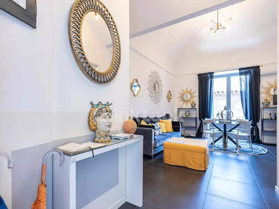 Immagine 7 di Appartamento in vendita  in via transito a Catania