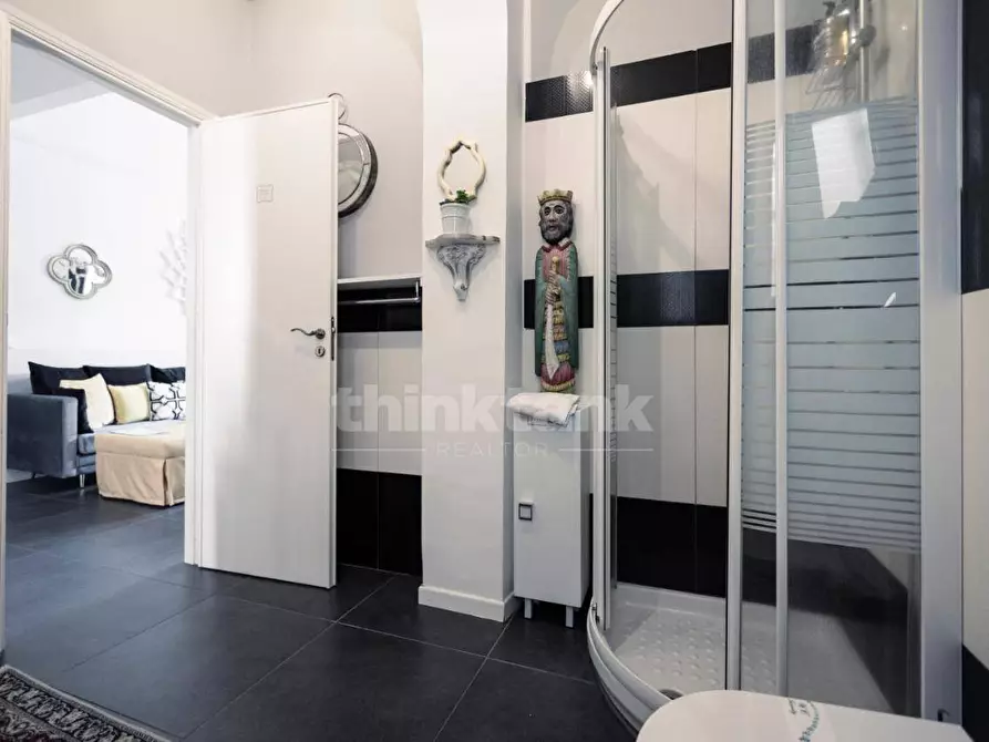 Immagine 19 di Appartamento in vendita  in via transito a Catania