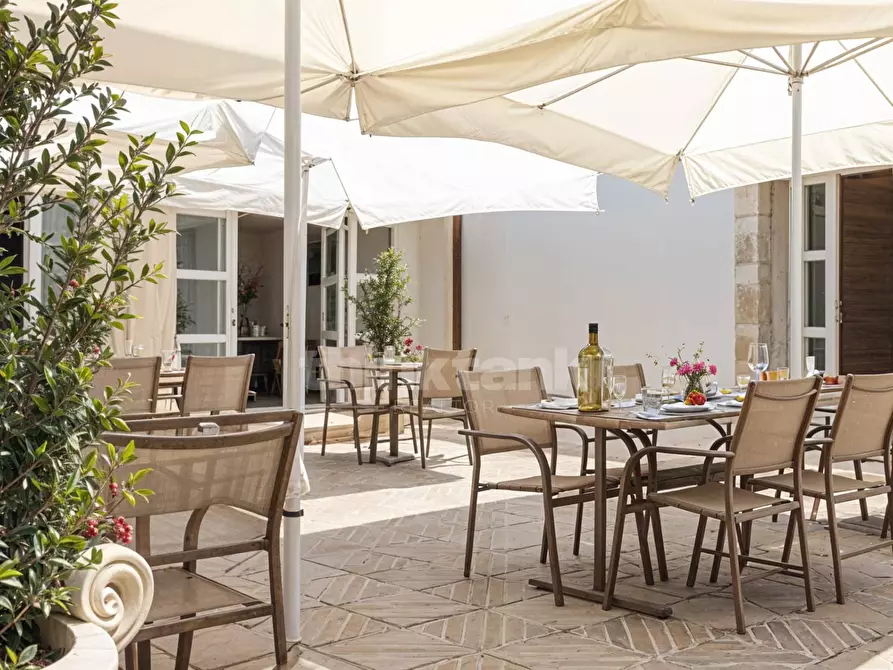 Immagine 8 di Villa in vendita  in Via Crisilio SNC a Avola