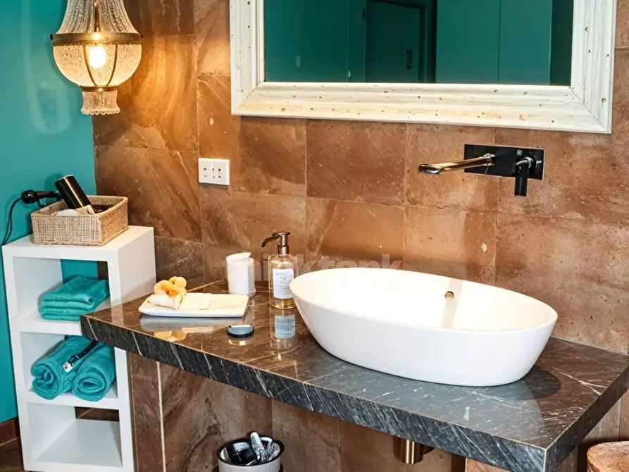 Immagine 27 di Villa in vendita  in Via Crisilio SNC a Avola