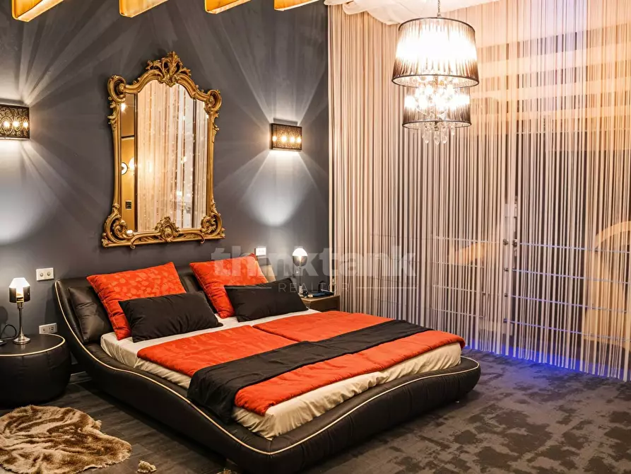 Immagine 16 di Villa in vendita  in Via Crisilio SNC a Avola