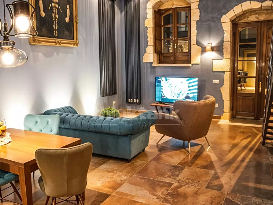 Immagine 18 di Villa in vendita  in Via Crisilio SNC a Avola