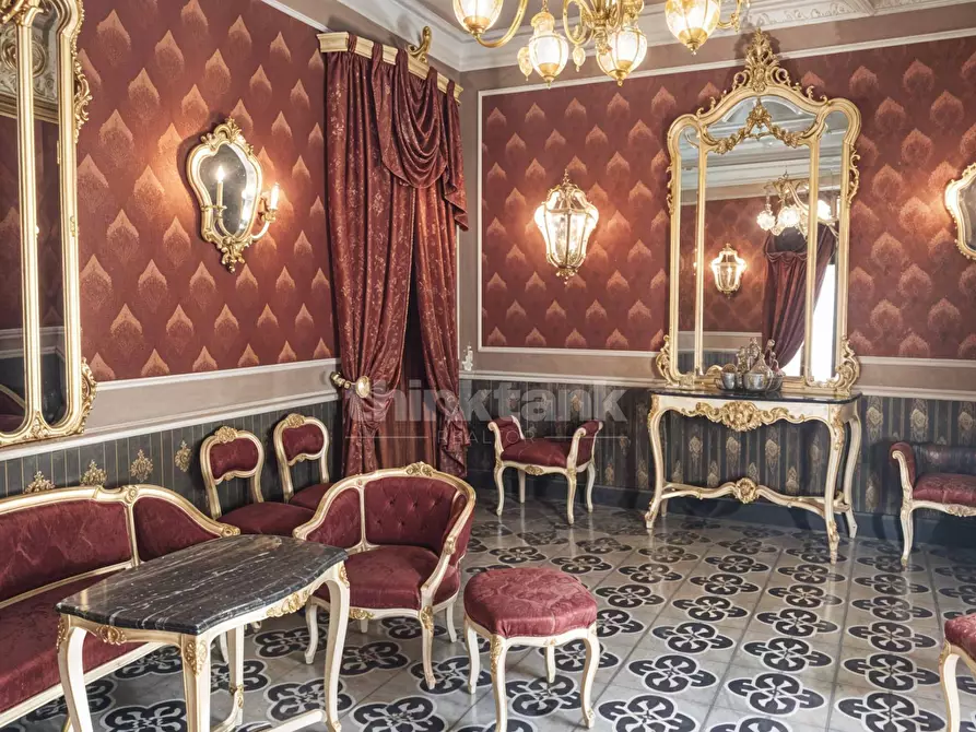 Immagine 3 di Villa in vendita  in via roma snc a Noto