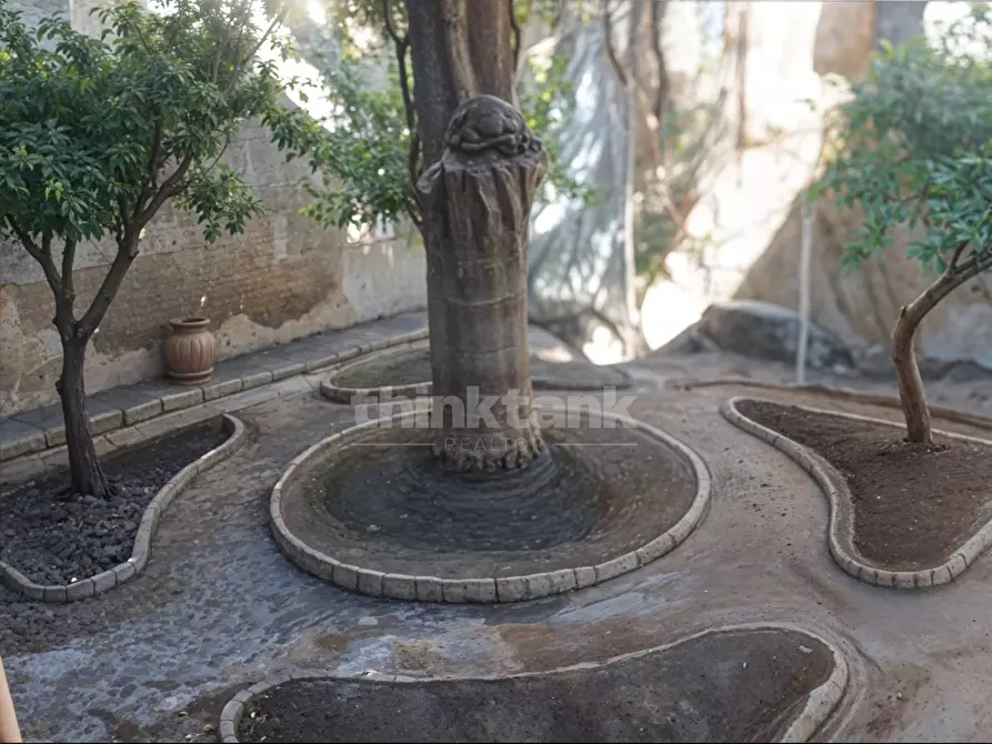 Immagine 23 di Villa in vendita  in via roma snc a Noto