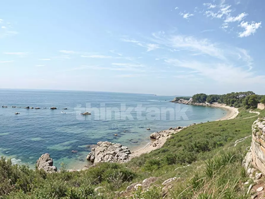 Immagine 7 di Rustico / casale in vendita  in Via Tonnara Terrauzza a Siracusa