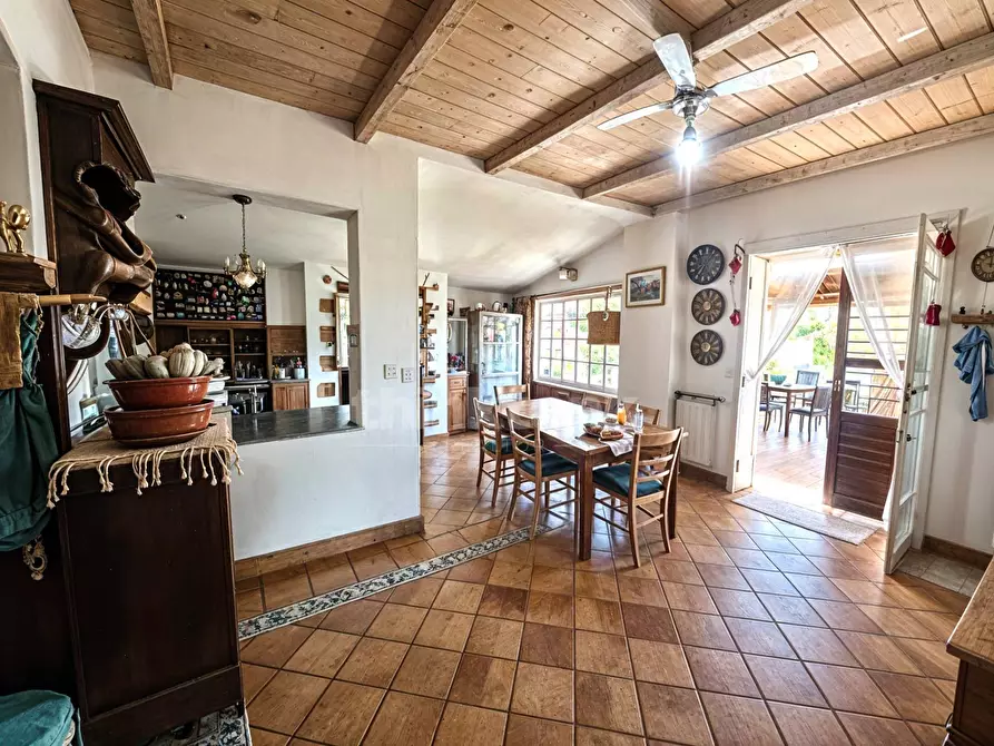 Immagine 17 di Villa in vendita  in via delle Fornaci s.n.c. a Siracusa