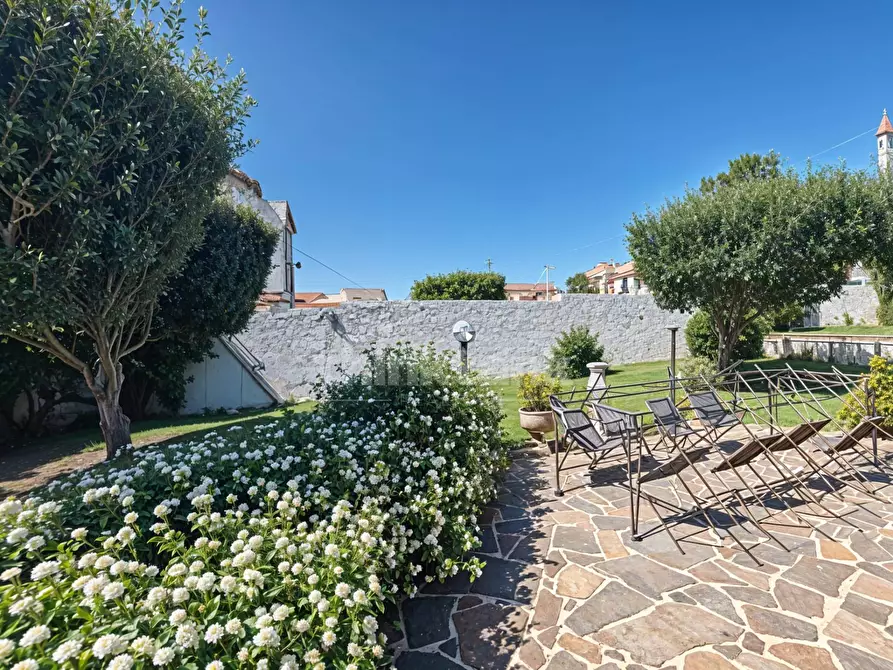 Immagine 39 di Villa in vendita  in via delle Fornaci s.n.c. a Siracusa