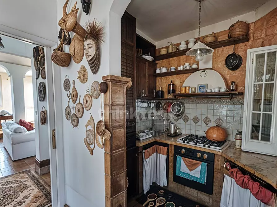 Immagine 10 di Villa in vendita  in via delle Fornaci s.n.c. a Siracusa