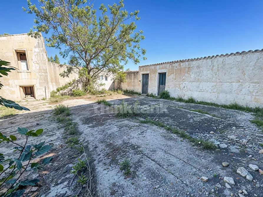 Immagine 13 di Rustico / casale in vendita  in sp 287 a Noto