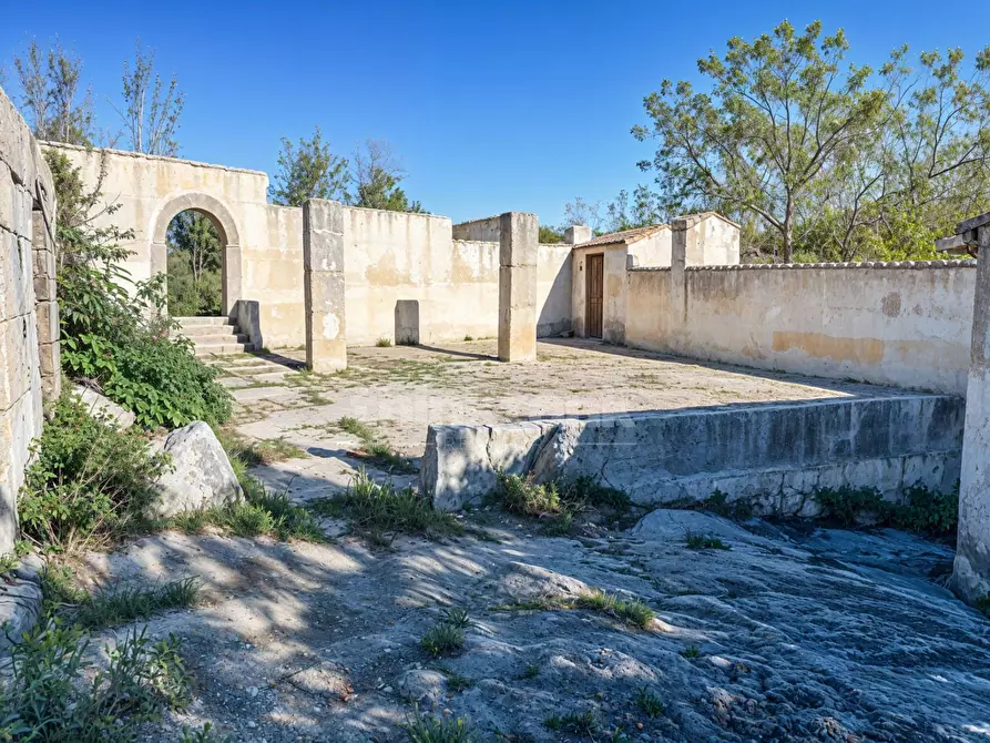 Immagine 11 di Rustico / casale in vendita  in sp 287 a Noto