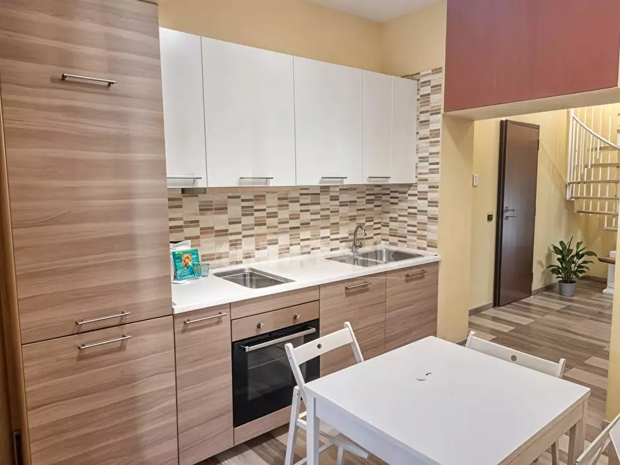 Immagine 13 di Casa indipendente in vendita  in via enrico campisano snc a Catania