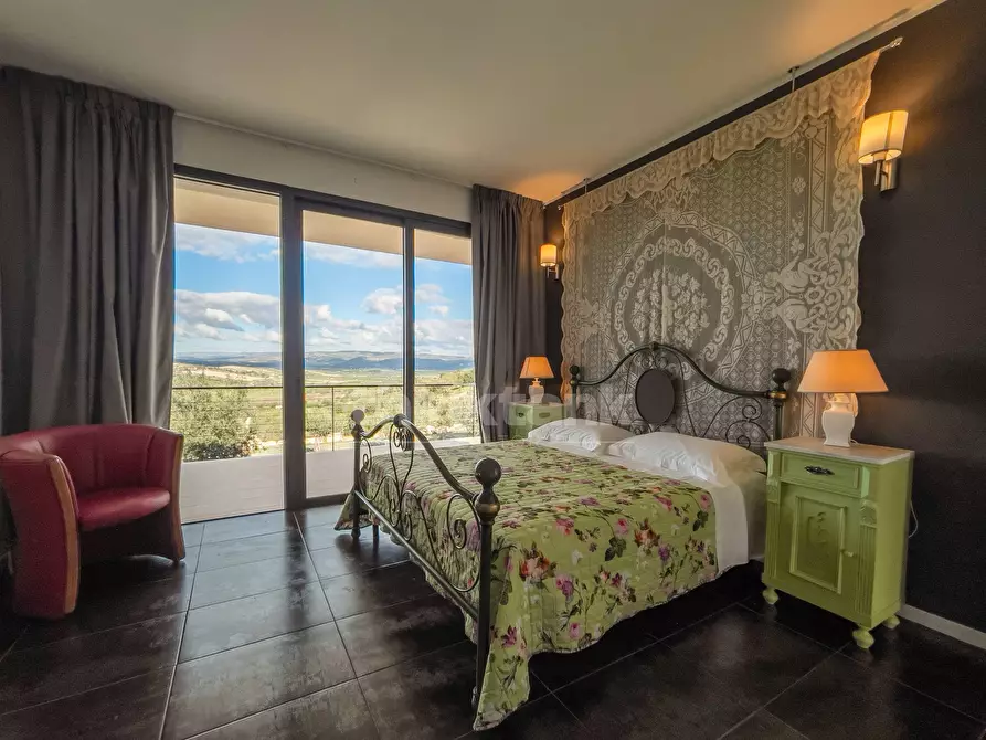 Immagine 43 di Villa in vendita  in sp11 a Noto