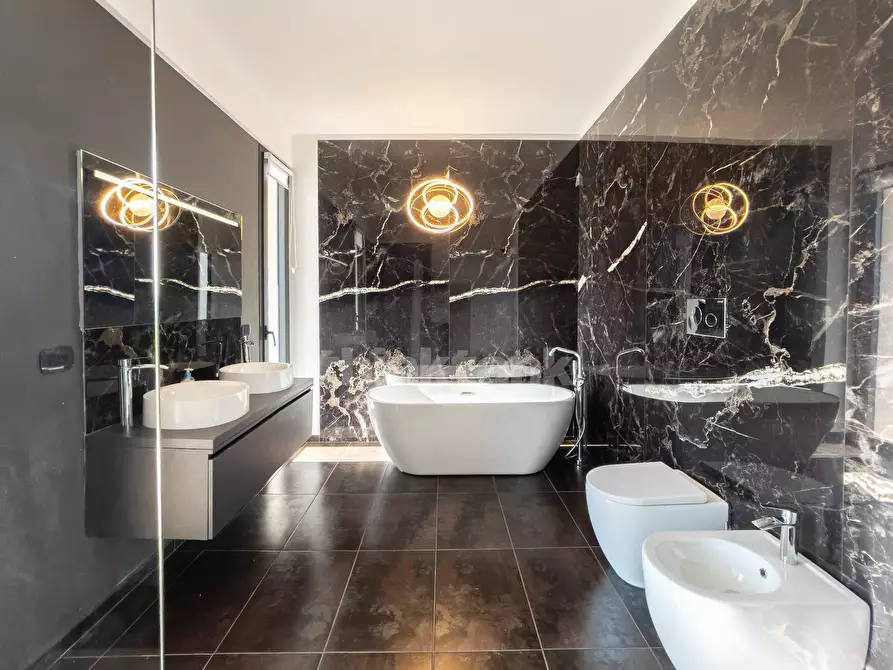 Immagine 47 di Villa in vendita  in sp11 a Noto