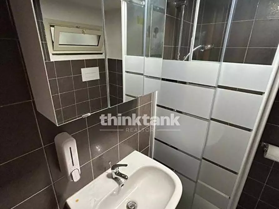 Immagine 14 di Appartamento in vendita  in Via Calatafimi a Siracusa