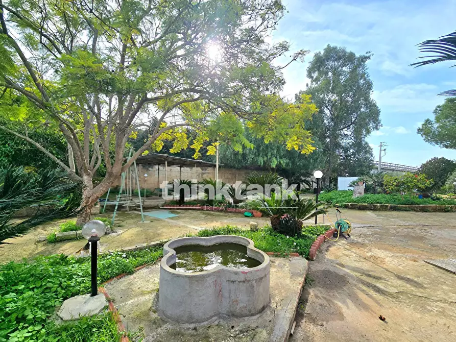 Immagine 8 di Villa in vendita  in Via del Giglio a Pozzallo