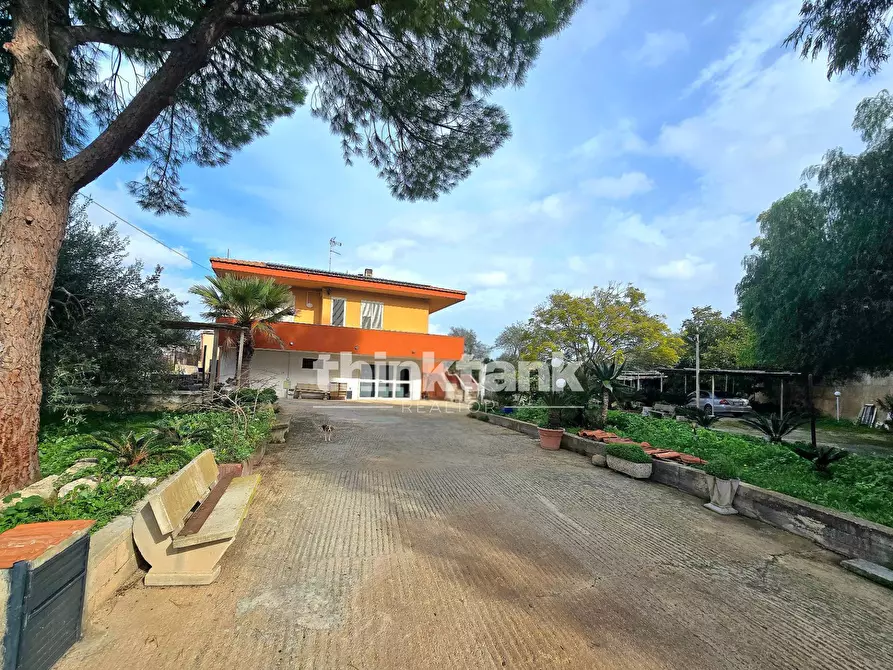 Immagine 10 di Villa in vendita  in Via del Giglio a Pozzallo