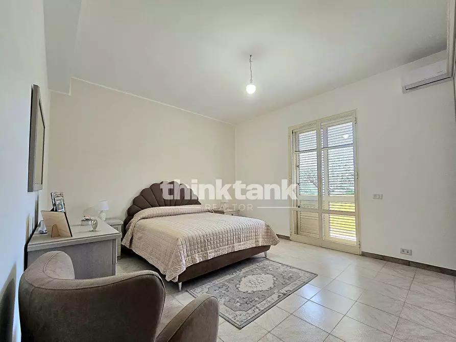 Immagine 34 di Villa in vendita  in Via del Giglio a Pozzallo