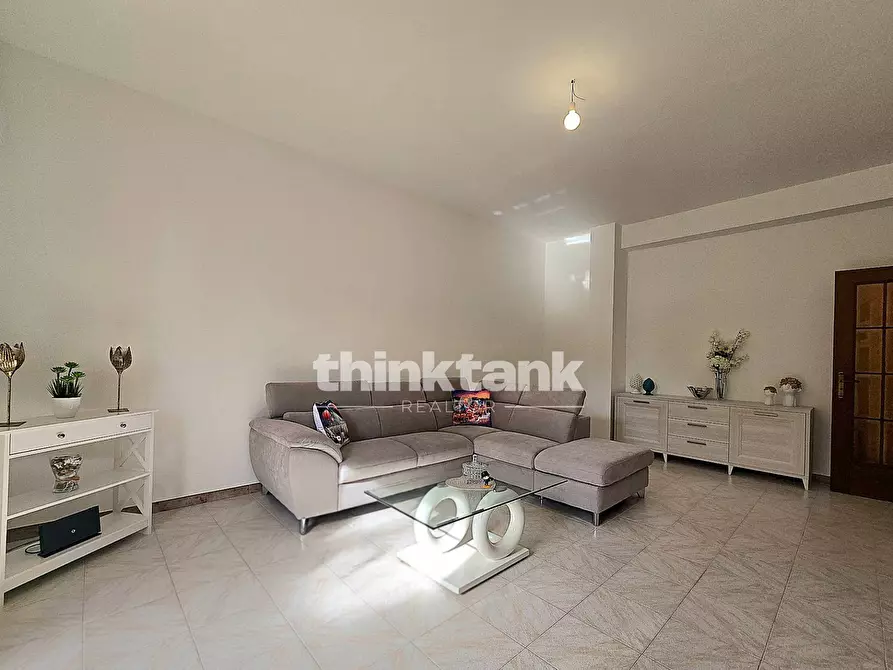 Immagine 30 di Villa in vendita  in Via del Giglio a Pozzallo