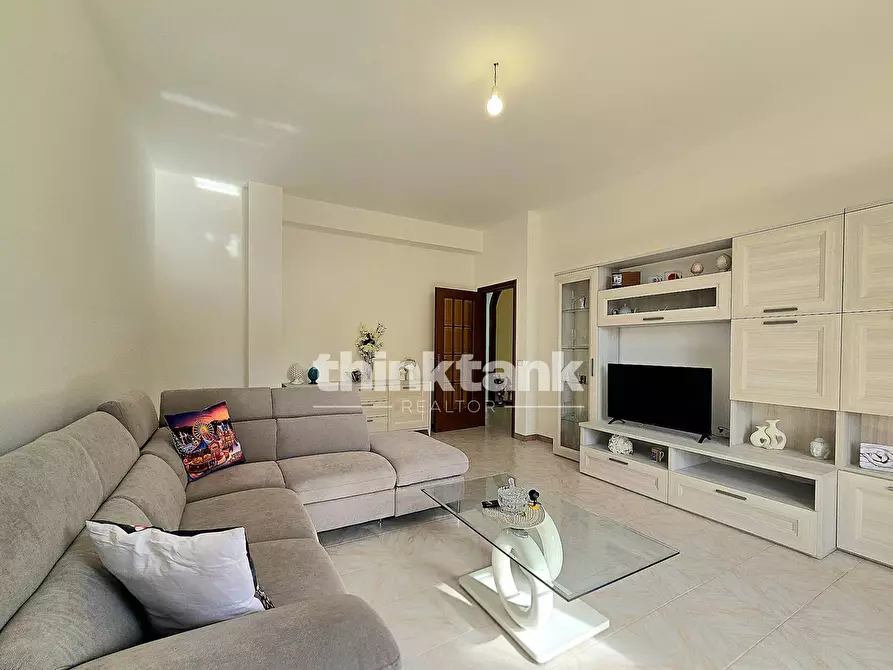 Immagine 29 di Villa in vendita  in Via del Giglio a Pozzallo