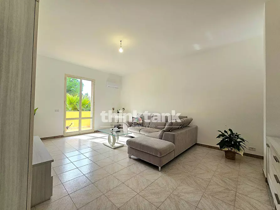 Immagine 28 di Villa in vendita  in Via del Giglio a Pozzallo