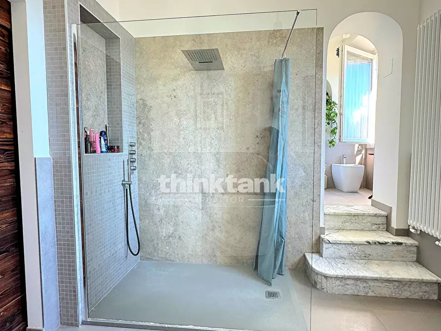 Immagine 32 di Appartamento in vendita  in Viale Bruno Buozzi 24 a Roma