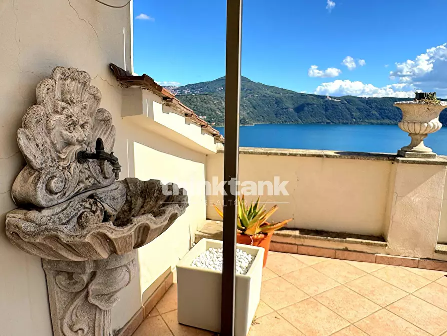 Immagine 12 di Appartamento in vendita  in Viale Bruno Buozzi 24 a Roma